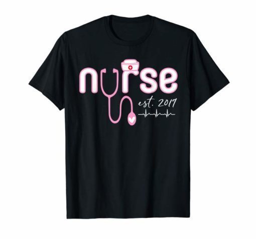 New nurse est 2019 with hat heartbeat Stethoscope t-shirt