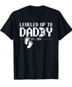 Leveled Up To Daddy Video Controller Gamer T-Shirt Funny Tee