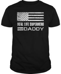 Real Life Superhero Daddy USA Flag Father's Day T-Shirt