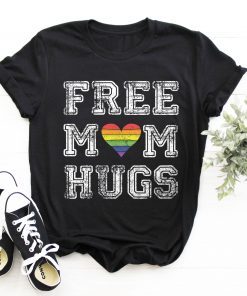 Free Mom Hugs T-Shirt LGBT Rainbow Heart T-shirt LGBT Mom Love