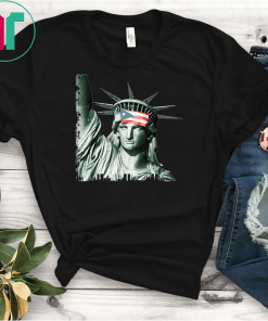 Puerto Rico Resiste Statue of Liberty Puerto Rican Flag Tee Shirt