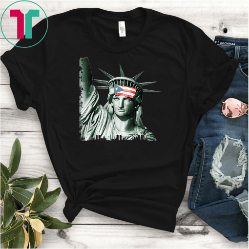 Puerto Rico Resiste Statue of Liberty Puerto Rican Flag Tee Shirt