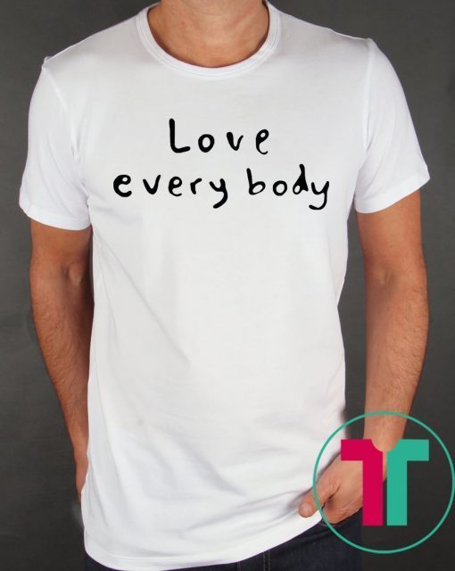 Bow Wow Love Everybody T-Shirt