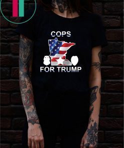 Cops For Trump 2020 Gift T-Shirt