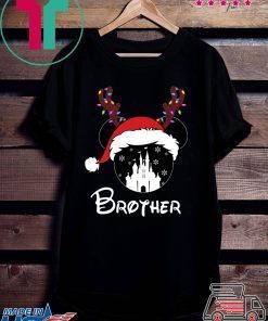 Reindeer Mickey Brother Disney Castle Family Christmas 2020 T-Shirt
