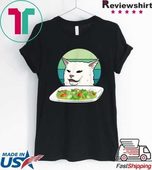 Angry women yelling at confused cat at dinner table meme Classic Shirt
