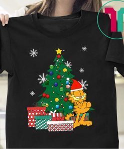 Garfield Around The Christmas Tree T-Shirt
