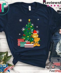 Garfield Around The Christmas Tree T-Shirt