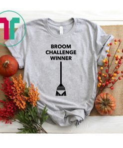 Broom Challenge Meme #broomchallenge T-Shirt