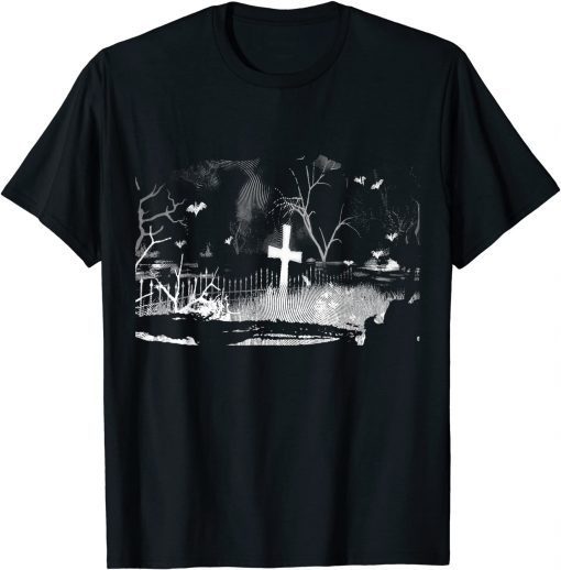 Halloween spooky graveyard bats art print T-Shirt