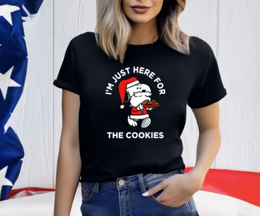 I’M Just Here For The Cookies Peanuts Santa Snoopy Dog Christmas T-Shirt