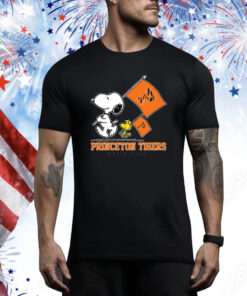 Snoopy Princeton Tigers Road To Oklahoma City flag Tee Shirt