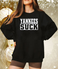 Yankees Suck Boston T-Shirt