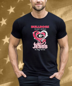 Georgia Bulldogs In My Veins Jesus In My Heart Diamond T-Shirt