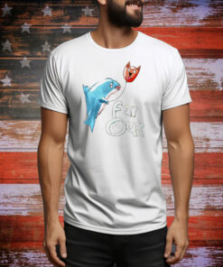 Shark farout art classic Tee Shirt