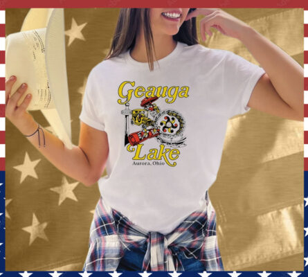 Travis Kelce Wearing Geauga Lake Amusement Park Tee Shirt