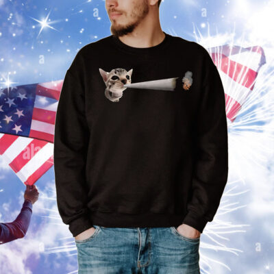 Cat smoking joint T-Shirt