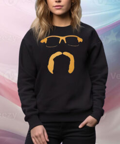 Dobnak minimalist glasses mustache icon Tee Shirt