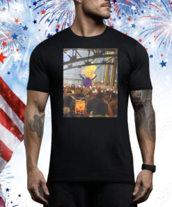 Grimace Monster Chugs Beer In Front Of Huge New York Mets Crowd During Rain Delay Tee Shirt