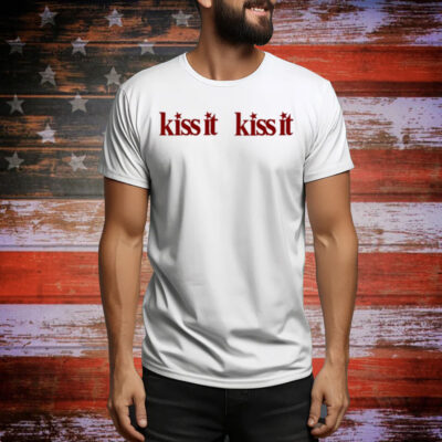 Limted Renee Rapp Kiss It Tee Shirt