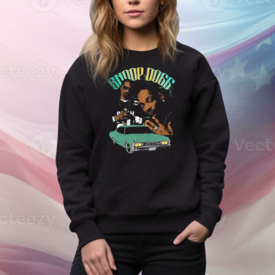 Vintage Snoop Dogg Portrait with Classic Green Lowrider Car Tee Shirt